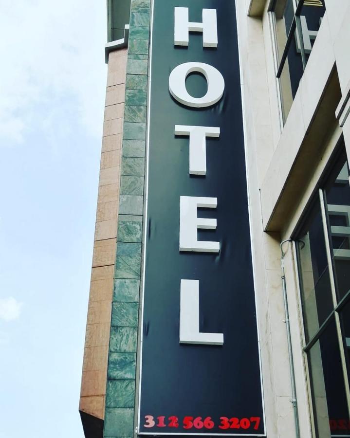 Hotel Golden Suite Pereira Bagian luar foto