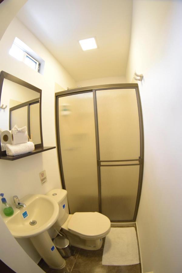 Hotel Golden Suite Pereira Bagian luar foto